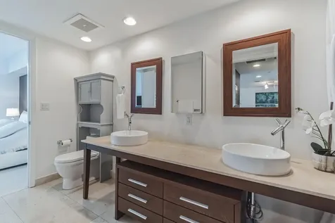 475 Brickell Avenue Miami FL 33131