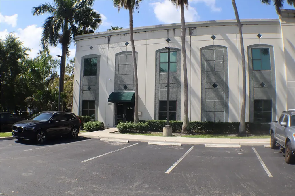 1351 Sawgrass Corporate Parkway Sunrise FL 33323