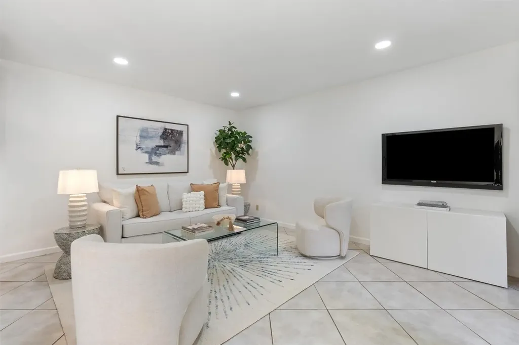 722 NW 132nd Terrace Plantation FL 33325