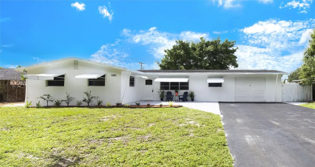 5300 SW 3rd Street Plantation FL 33317
