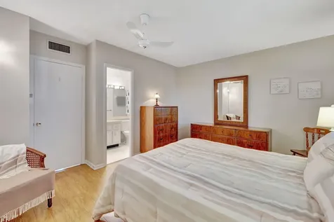 4431 NW 16th Street Fort Lauderdale FL 33313