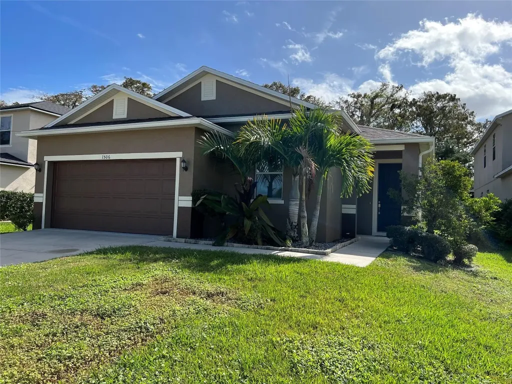 1506 Nature Trail Kissimmee FL 34746