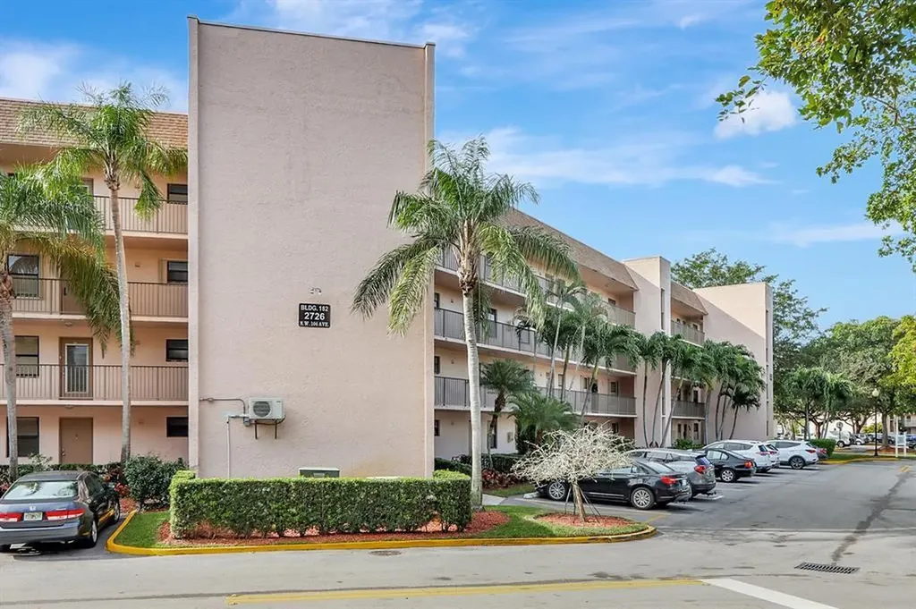 2726 NW 104th Avenue Sunrise FL 33322