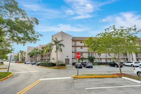 2726 NW 104th Avenue Sunrise FL 33322