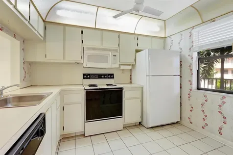 2726 NW 104th Avenue Sunrise FL 33322