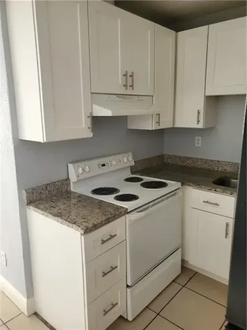 1876 NW 52nd Avenue Lauderhill FL 33313