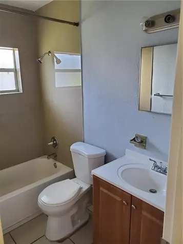 1876 NW 52nd Avenue Lauderhill FL 33313