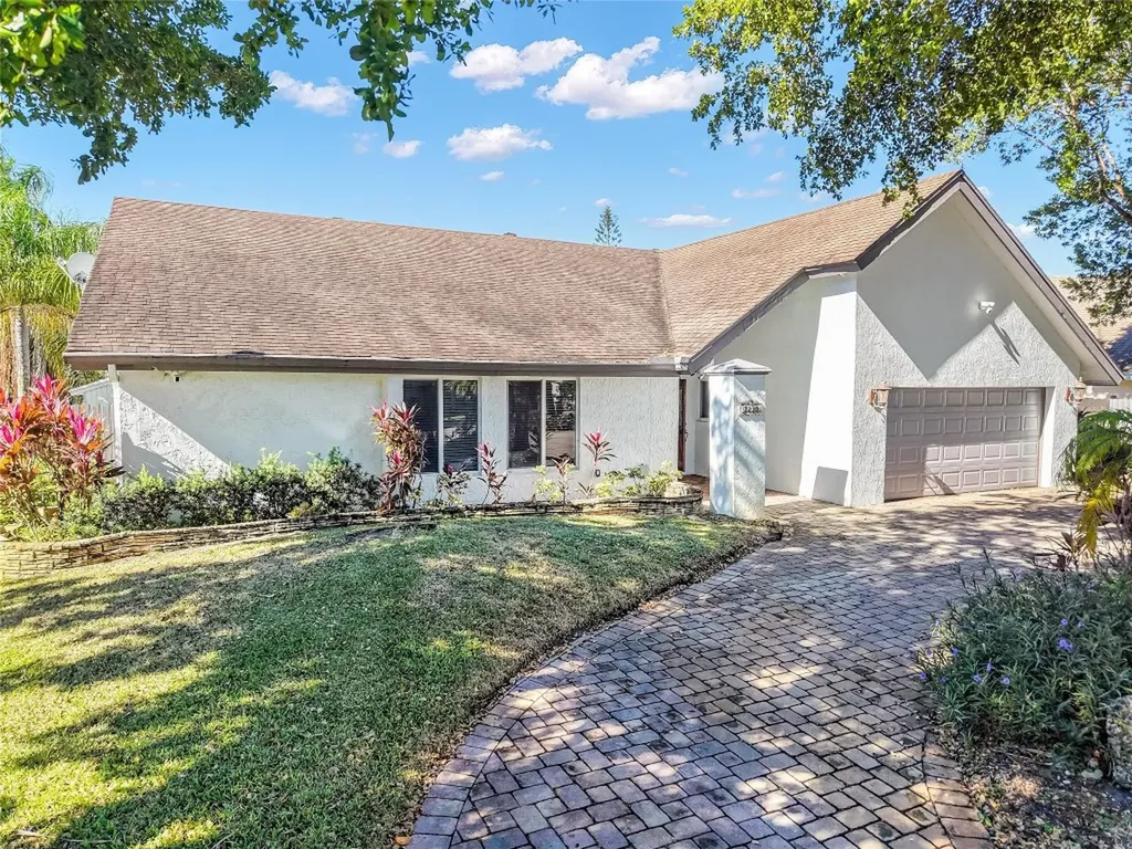 2230 NW 103rd Avenue Pembroke Pines FL 33026