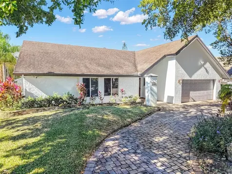 2230 NW 103rd Avenue Pembroke Pines FL 33026