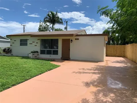 6408 Fletcher Street Hollywood FL 33023