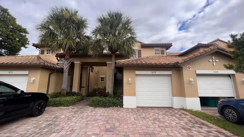 8270 NW 127th Lane Parkland FL 33076