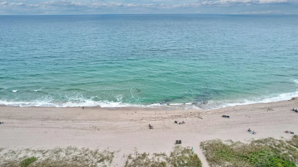 4548 N Ocean Lauderdale By The Sea FL 33313