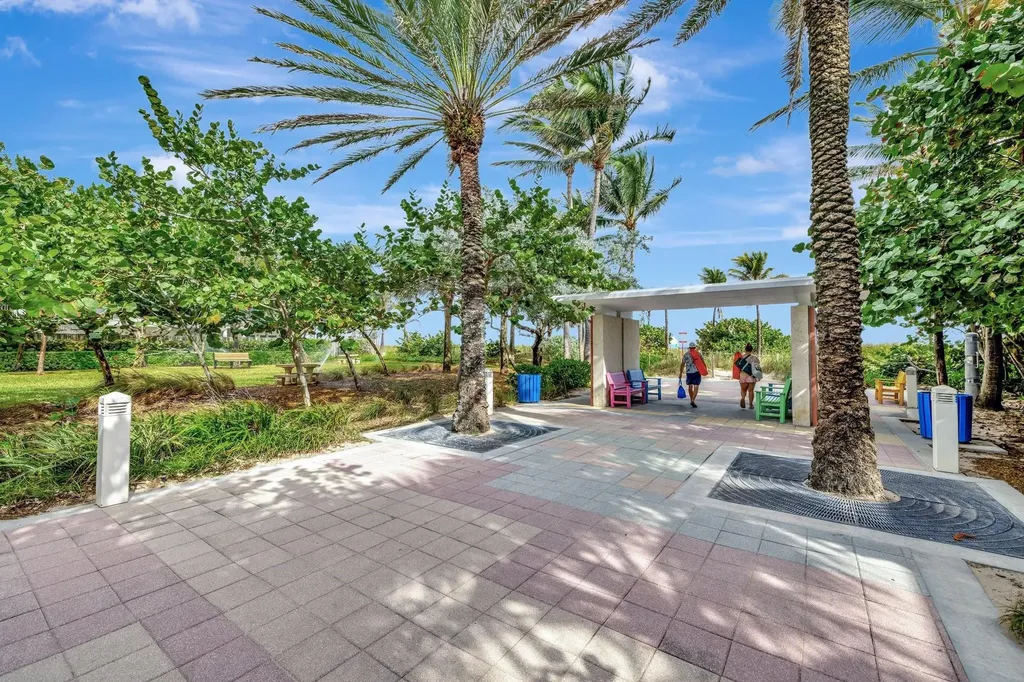 4548 N Ocean Lauderdale By The Sea FL 33313