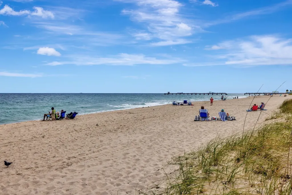 4548 N Ocean Lauderdale By The Sea FL 33313