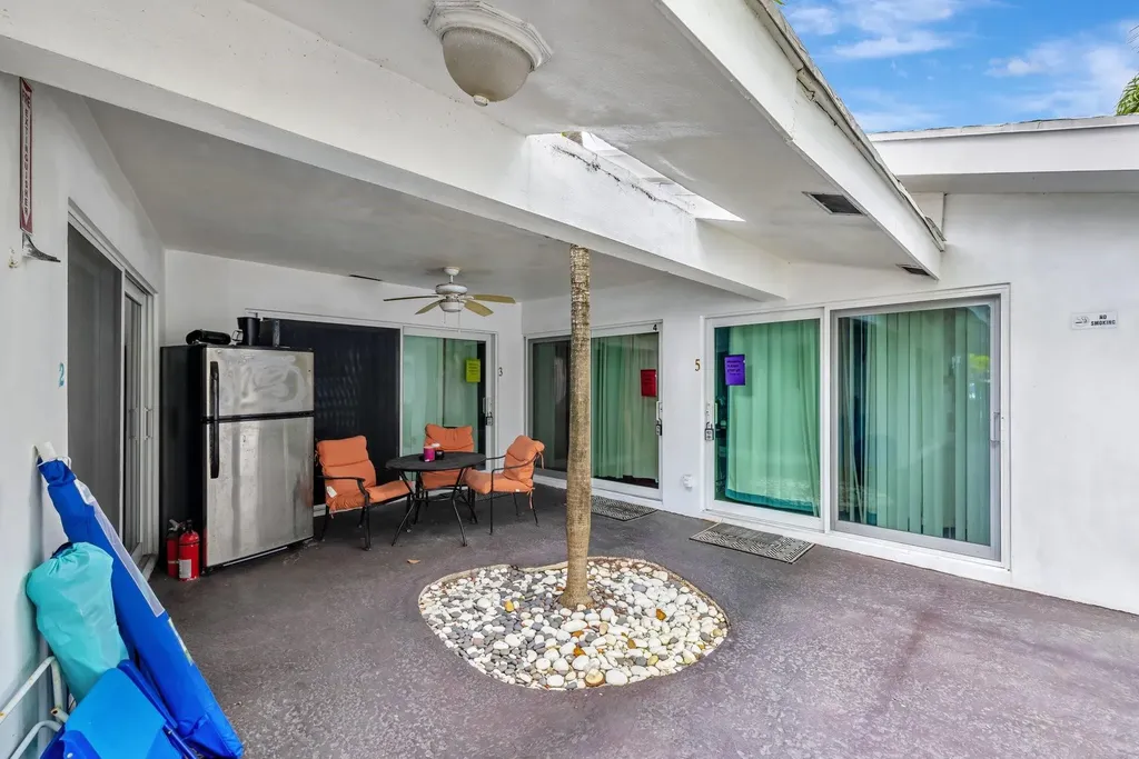 4548 N Ocean Lauderdale By The Sea FL 33313