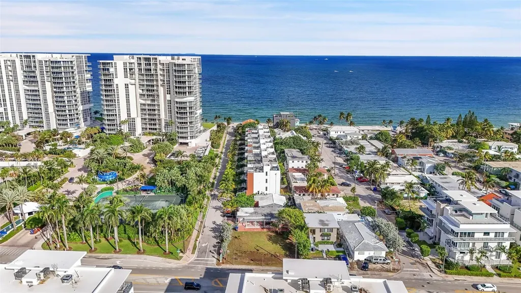 356 Balboa Street Hollywood FL 33019