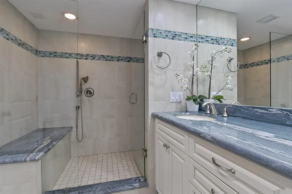 2200 S Ocean Lane Fort Lauderdale FL 33316