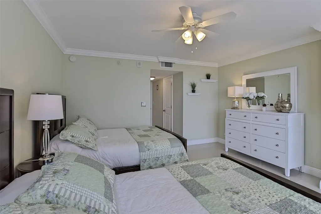 2200 S Ocean Lane Fort Lauderdale FL 33316
