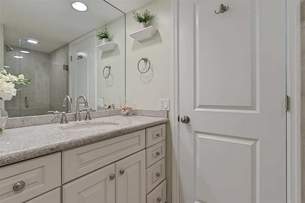 2200 S Ocean Lane Fort Lauderdale FL 33316
