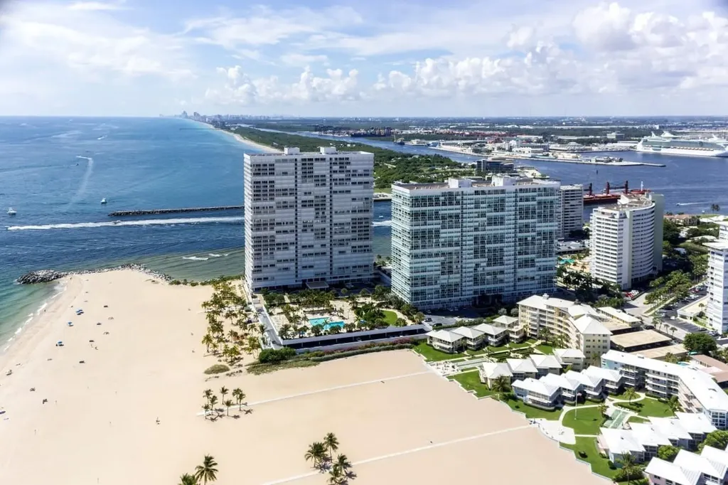2200 S Ocean Lane Fort Lauderdale FL 33316