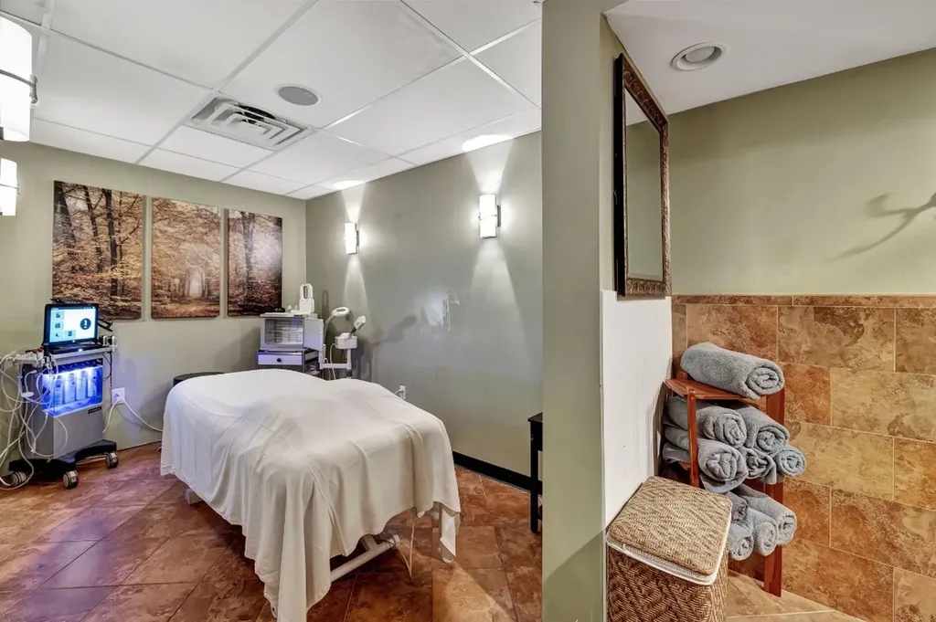 3045 N Federal Highway Fort Lauderdale FL 33306
