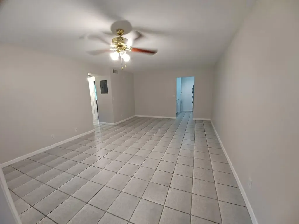 10036 Twin Lakes Drive Coral Springs FL 33071