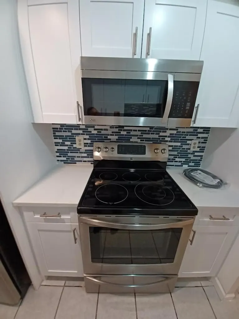10036 Twin Lakes Drive Coral Springs FL 33071
