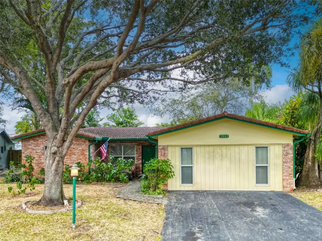 1981 NW 43rd Court Oakland Park FL 33309