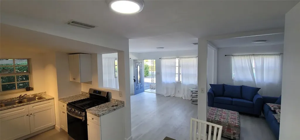 5566 SW 6th Street Margate FL 33068