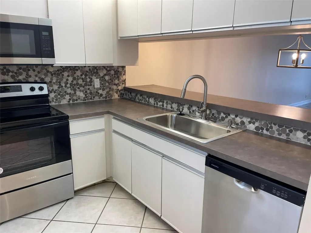 3993 Cypress Reach Court Pompano Beach FL 33069