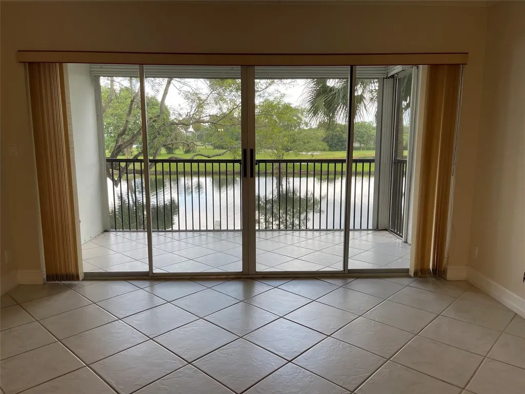 3993 Cypress Reach Court Pompano Beach FL 33069
