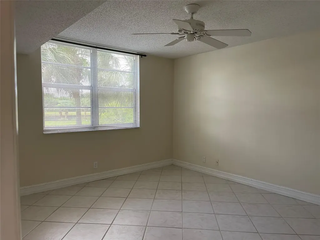 3993 Cypress Reach Court Pompano Beach FL 33069