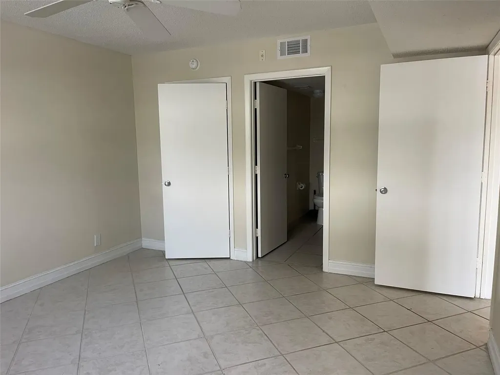3993 Cypress Reach Court Pompano Beach FL 33069