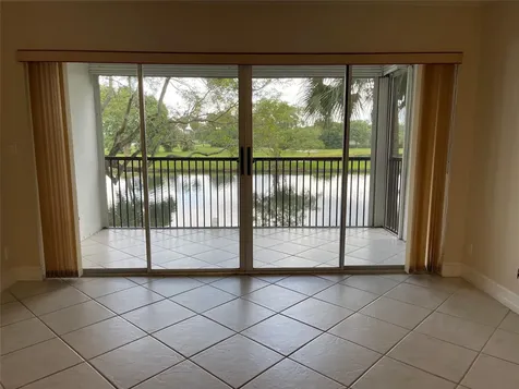 3993 Cypress Reach Court Pompano Beach FL 33069
