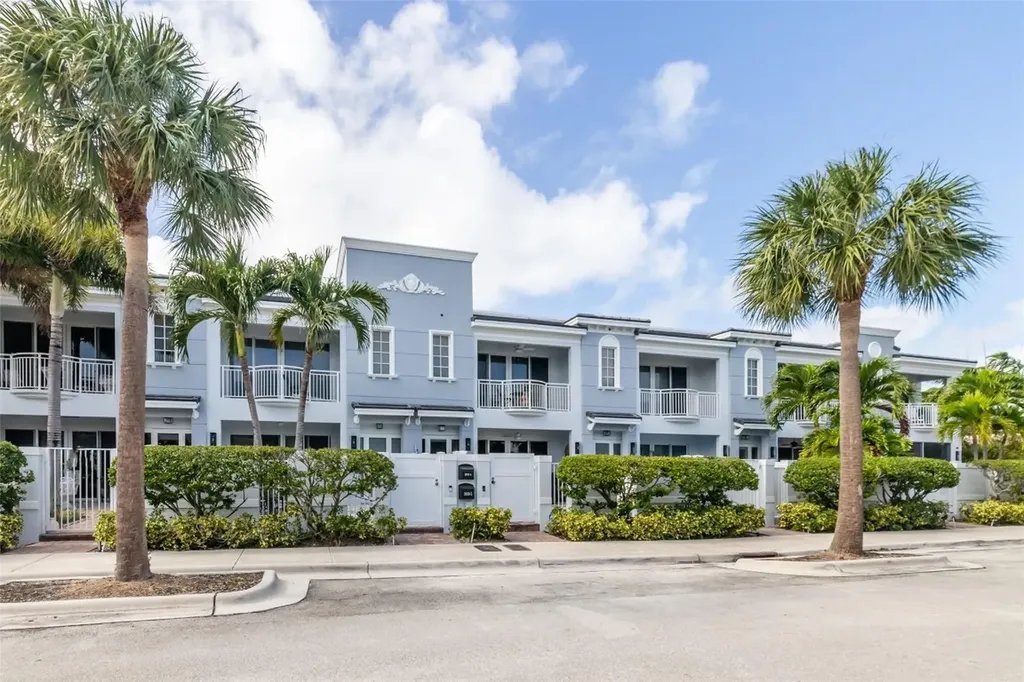 3909 NE 21st Avenue Fort Lauderdale FL 33308