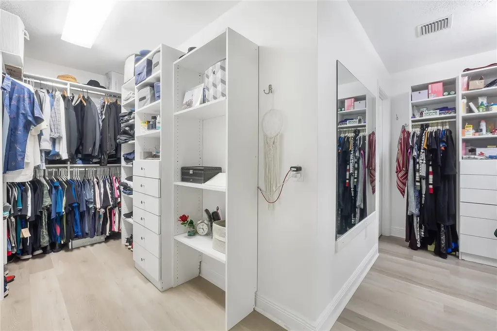 9526 NW 52nd Place Coral Springs FL 33076
