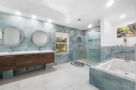 9526 NW 52nd Place Coral Springs FL 33076