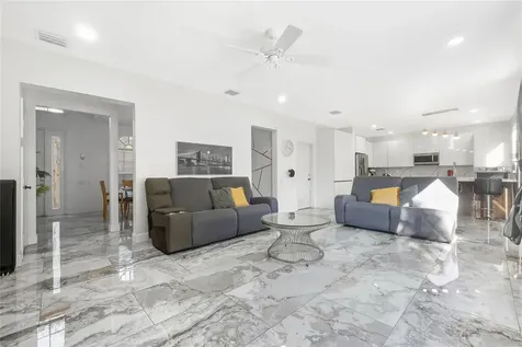 9526 NW 52nd Place Coral Springs FL 33076