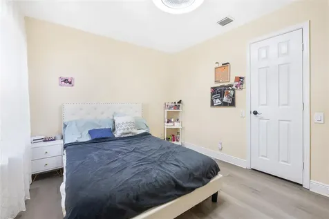 9526 NW 52nd Place Coral Springs FL 33076