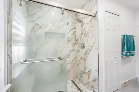 9526 NW 52nd Place Coral Springs FL 33076