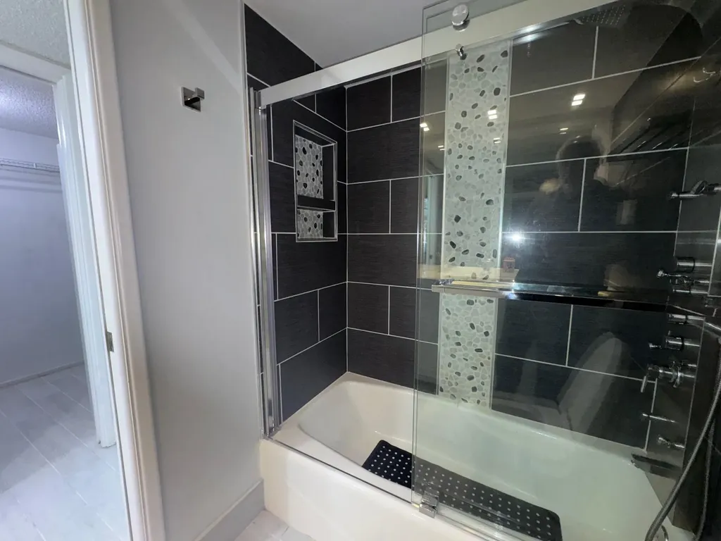 545 Oaks Lane Pompano Beach FL 33069