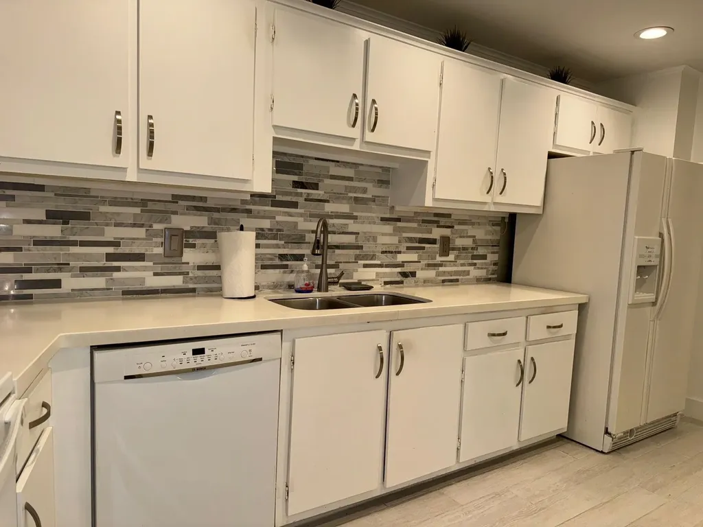 545 Oaks Lane Pompano Beach FL 33069