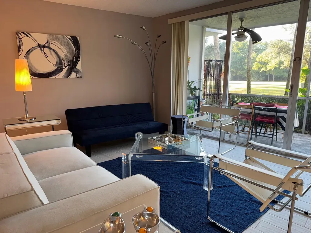 545 Oaks Lane Pompano Beach FL 33069