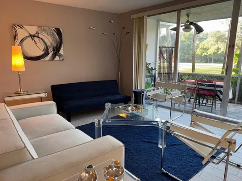 545 Oaks Lane Pompano Beach FL 33069