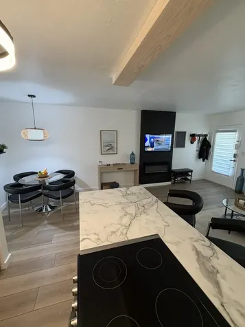 1015 SW 11th Avenue Hallandale Beach FL 33009