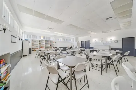 1015 SW 11th Avenue Hallandale Beach FL 33009