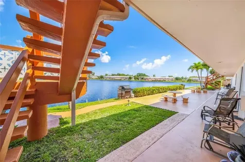 1015 SW 11th Avenue Hallandale Beach FL 33009