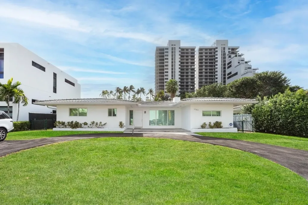 1040 N Venetian Drive Miami Beach FL 33139