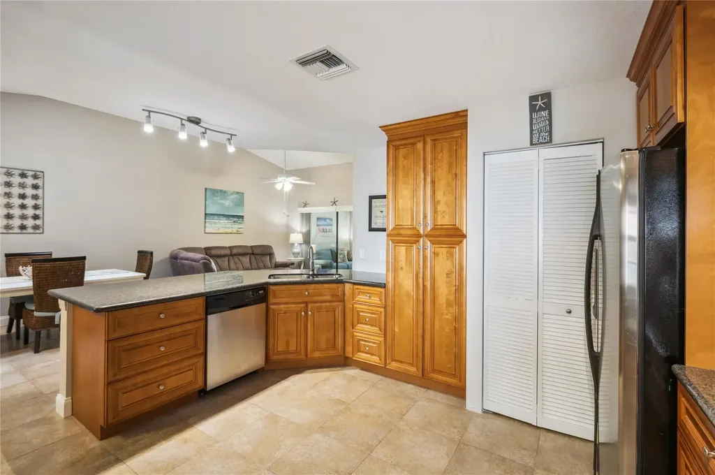 35 Centennial Court Deerfield Beach FL 33442