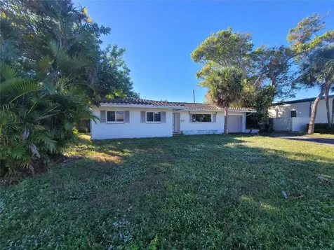 2230 NE 38th Street Lighthouse Point FL 33064
